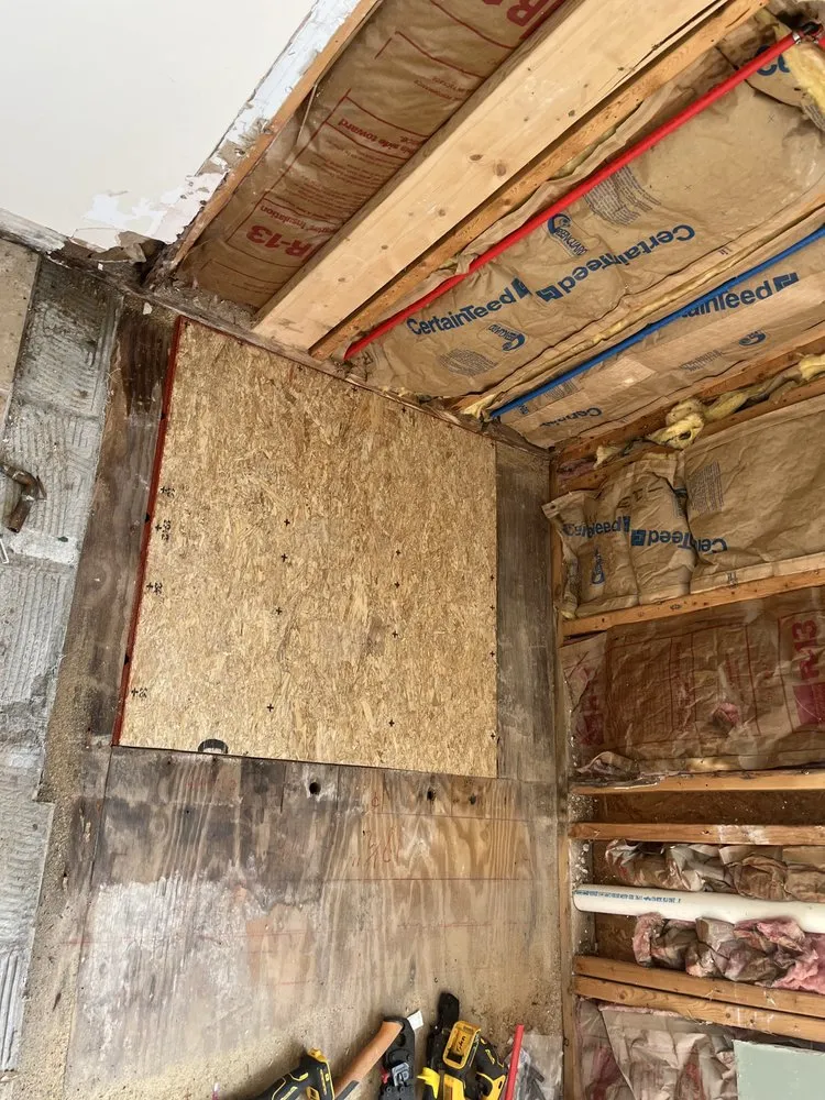 Slide of B&T Building