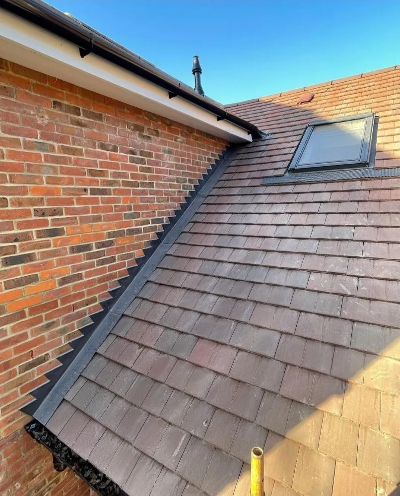 Reliable shingle roofing service experts serving Mount Laurel Township, NJ - B&T Home Solutions