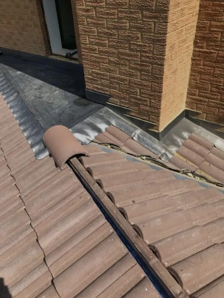 Trusted shingle roofing service in Mount Laurel Township, NJ by B&T Home Solutions