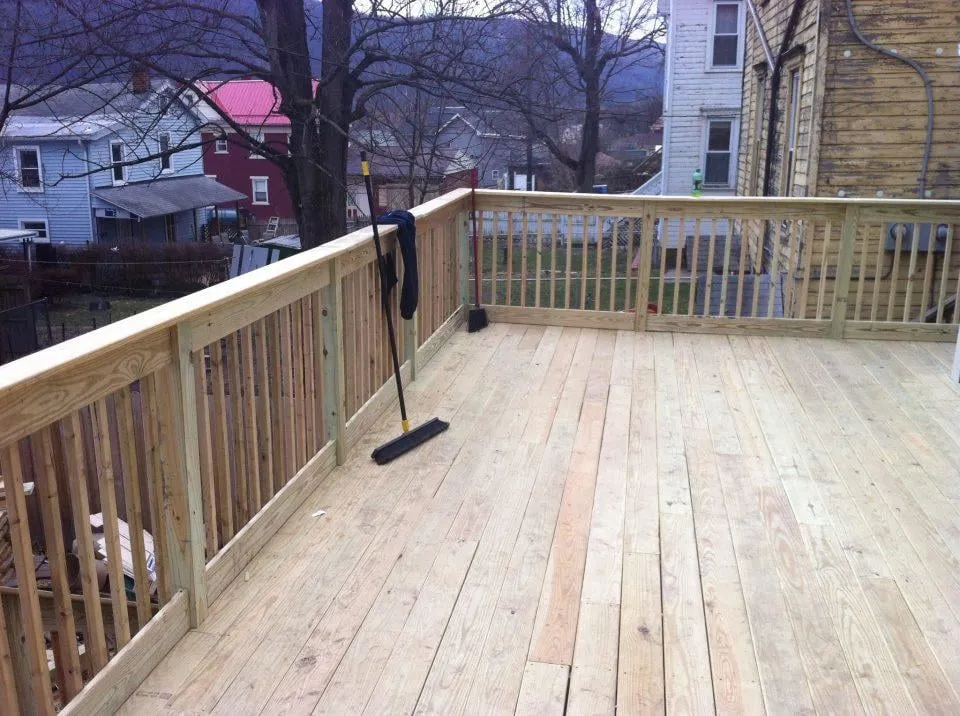 Slide of BTM Contracting