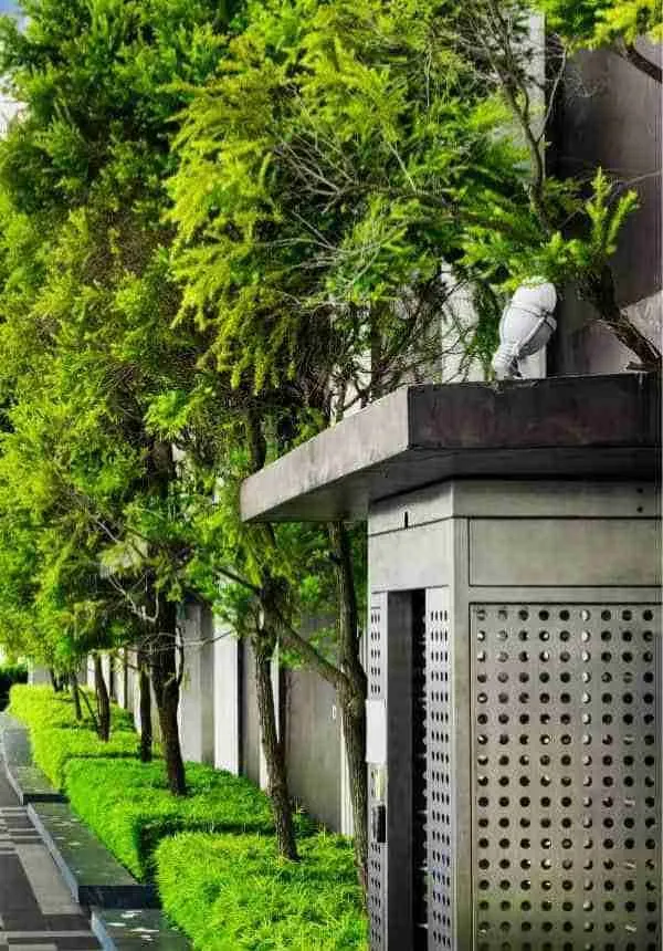 Slide of Buccos Roofing