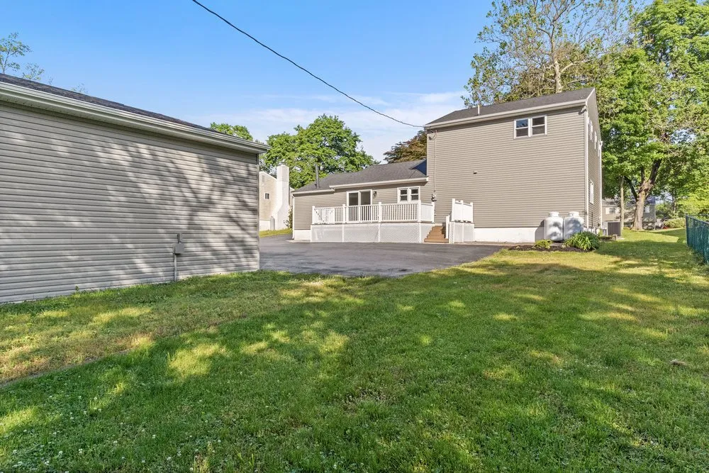 Slide of Buck Roofing and Siding
