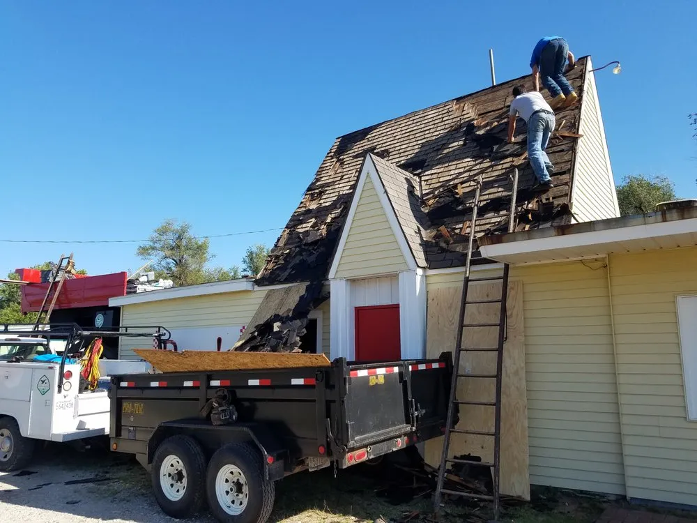 Slide of Buck Roofing