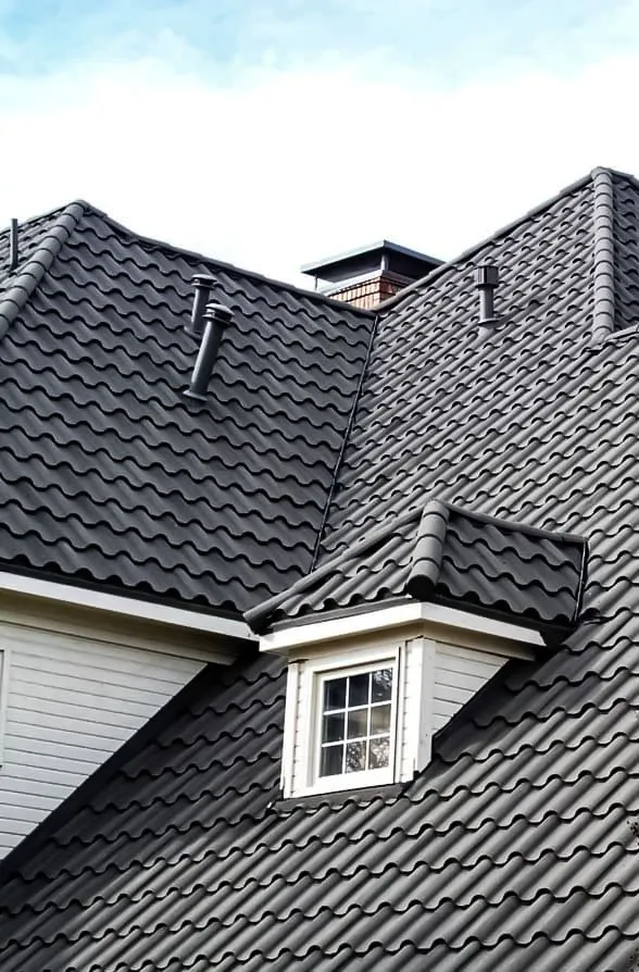 Slide of Buckeye Roofing