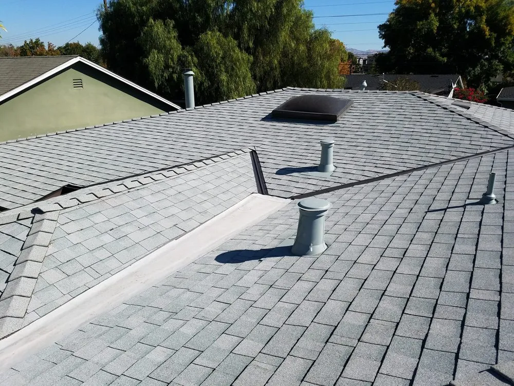 Slide of Buck's Roofing