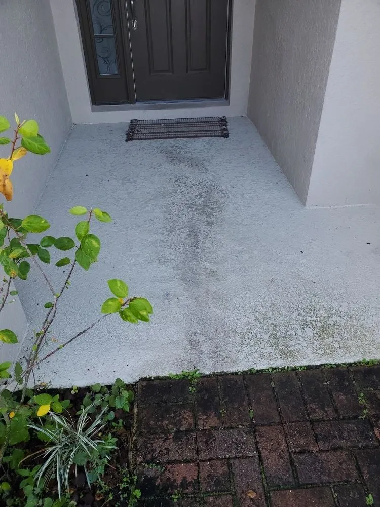 Slide of Buddys Pressure Washing