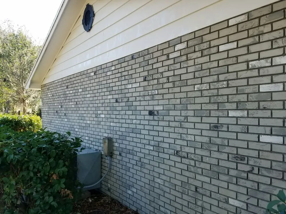 Slide of Buddys Pressure Washing