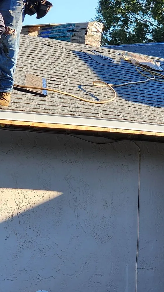 Slide of Buddy's Roofing & Repair