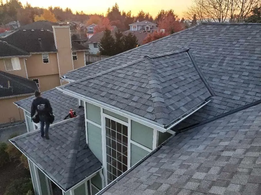 Slide of Buezo Contractors