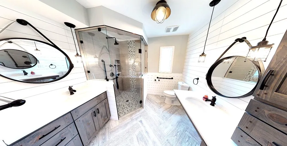 Slide of Build It Brothers