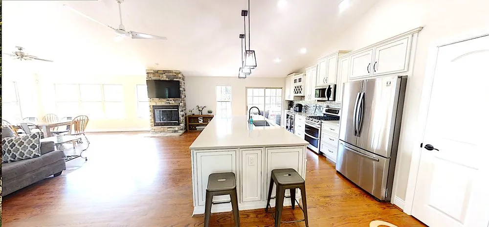 Slide of Build It Brothers