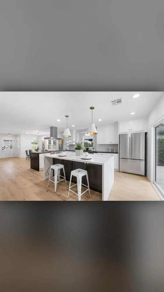 Slide of Build Strong Construction