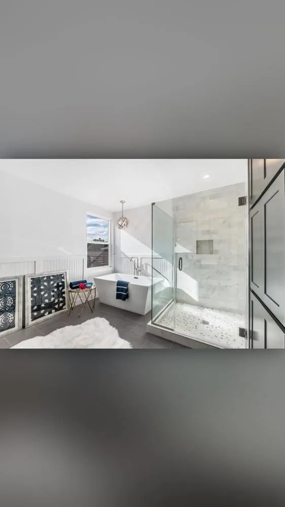 Slide of Build Strong Construction