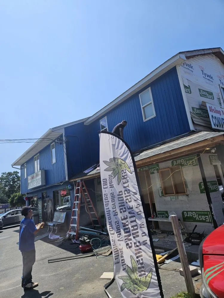 Slide of Build to last Construction