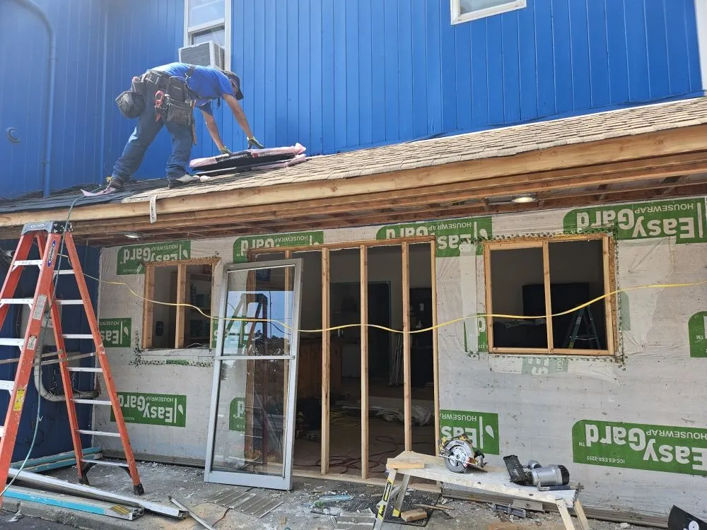 Slide of Build to last Construction