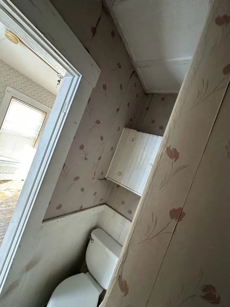 Slide of Builders Edge Services & Construction