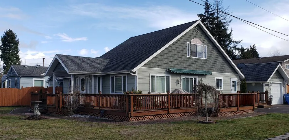 Slide of Builders Service