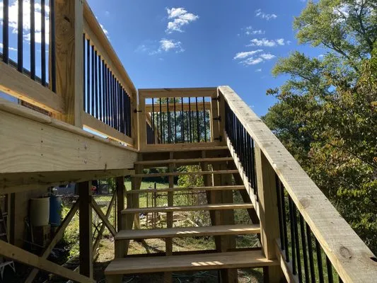 Building Better Outdoor Living Logo