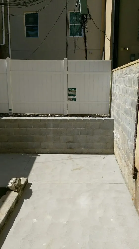 Professional flat roof repair in Huntingdon Valley, PA - Building Memories Custom Contractors