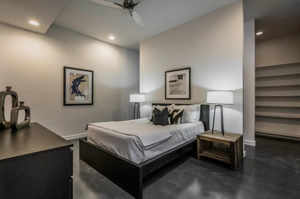 Slide of Buildn Construction