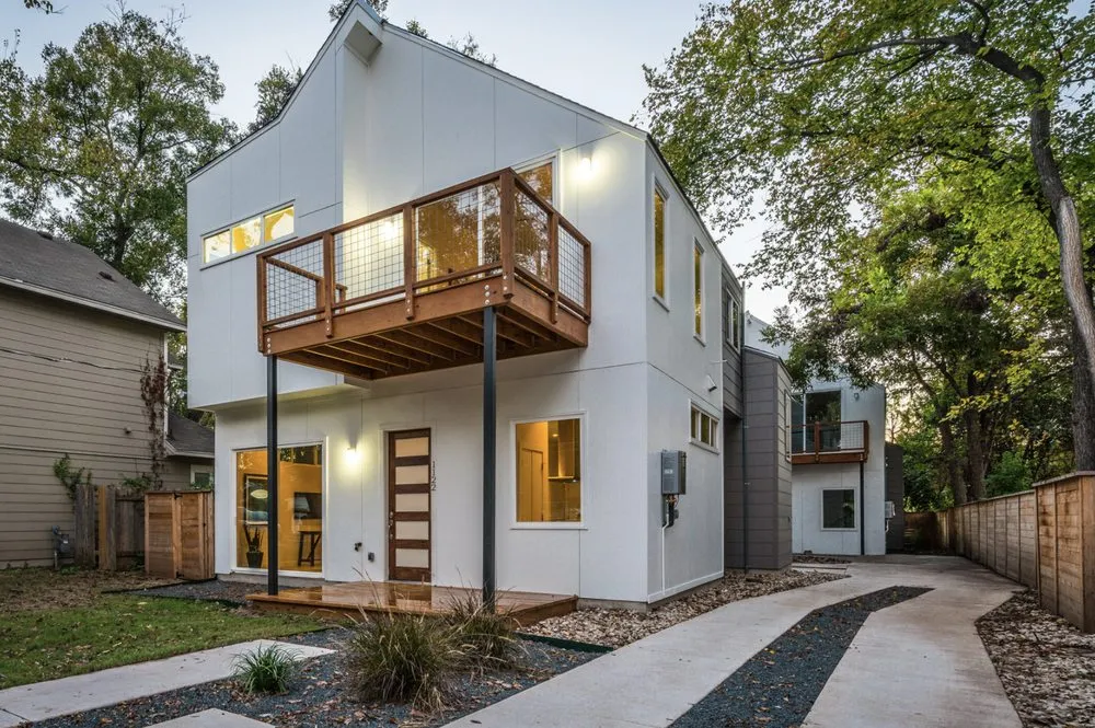 Slide of BUILDN Construction