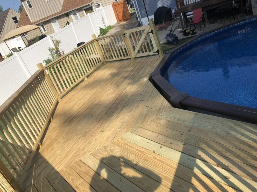 Slide of Buildsmore Contracting