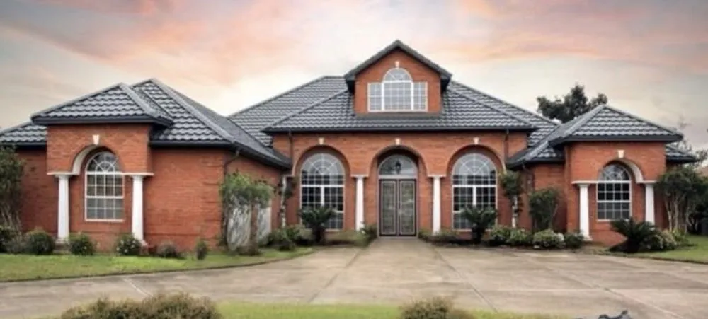 Slide of BuildTec USA