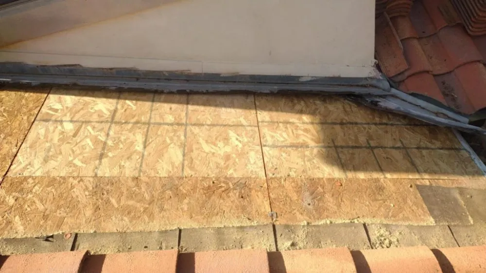 Slide of Built In Texas Roofing & Construction