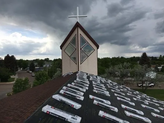 Built Wright Homes & Roofing Logo