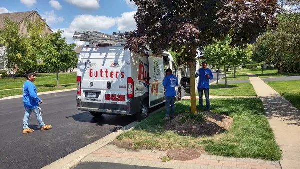 Bull Dog Gutters Logo