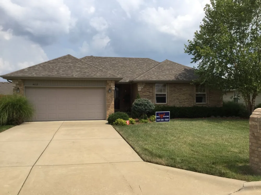 Reliable metal roofing installation for residential properties across Lee's Summit, MO - Bull Roofing