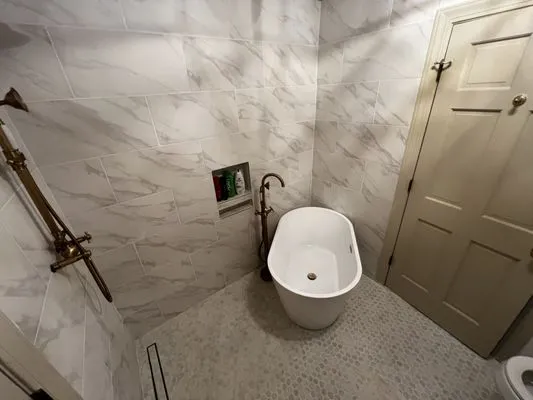 Bulldog Roofing Logo