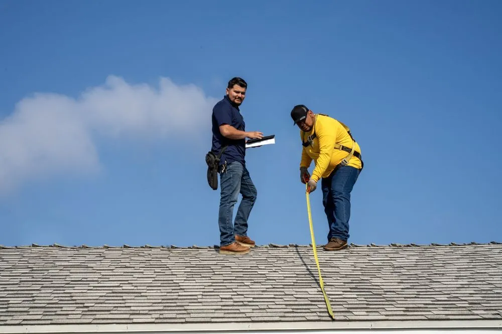 Reliable roof leak repair for homes in Forsyth and Gwinnett Counties, GA by Bumble Roofing of Forsyth and Gwinnett
