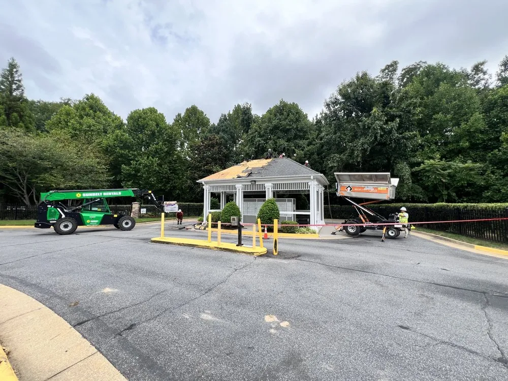 Licensed flat roof repair experts serving North Chesterfield, VA - Bumble Roofing of Richmond