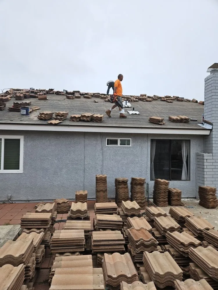 Slide of Burbank Roofing