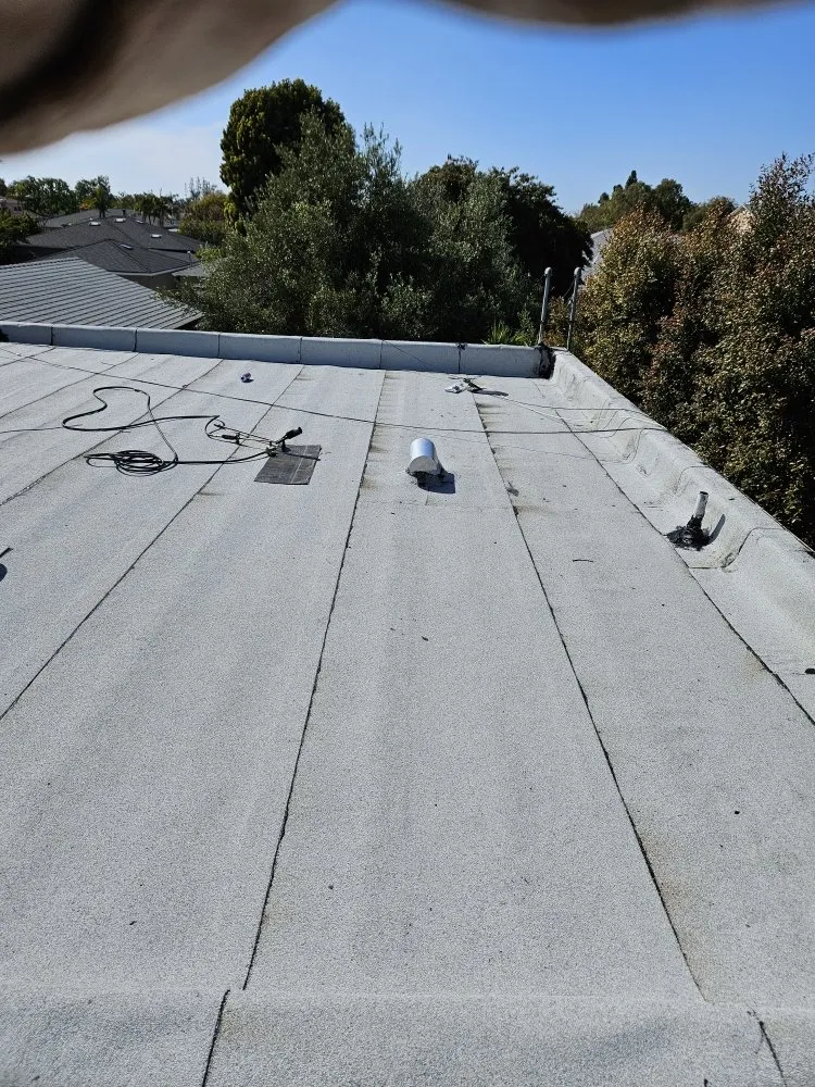 Slide of Burbank Roofing