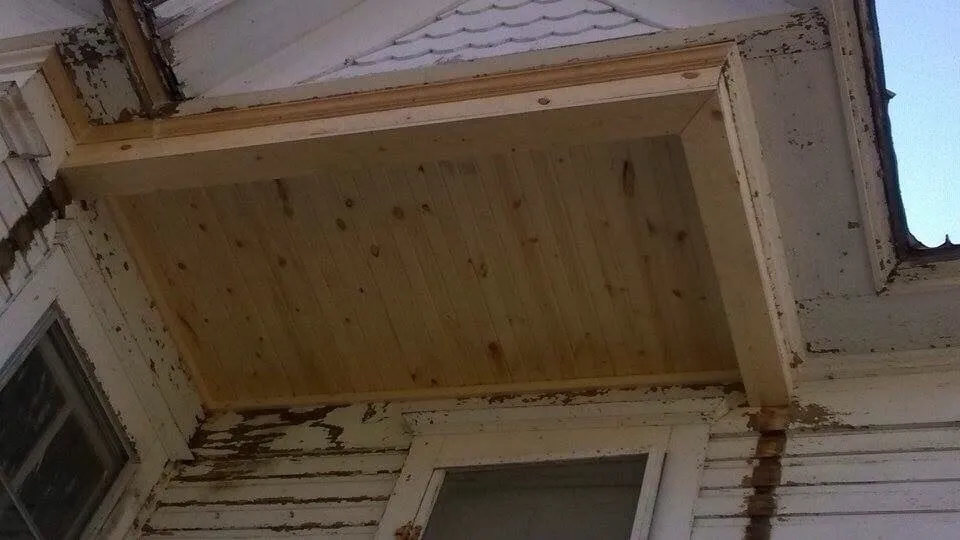 Emergency flat roof repair experts serving Marlinton, WV - Burgess Construction