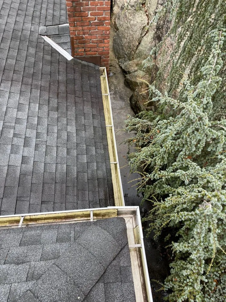 Slide of Burgos Gutter Cleaning