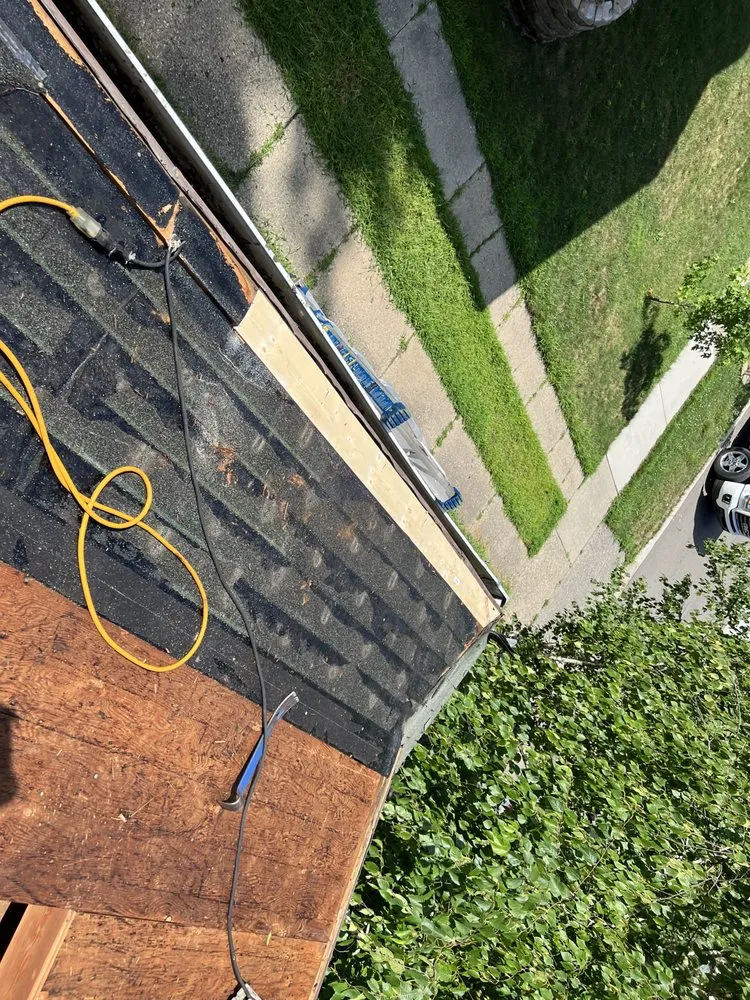 Slide of Burlings Home Improvement