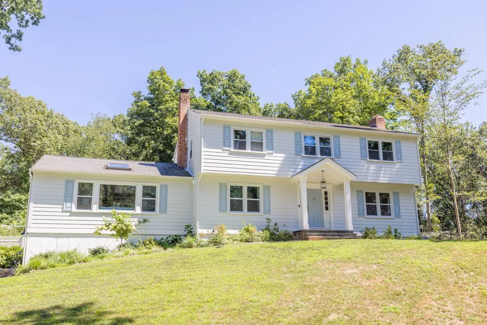 Slide of Burr Roofing, Siding, & Windows