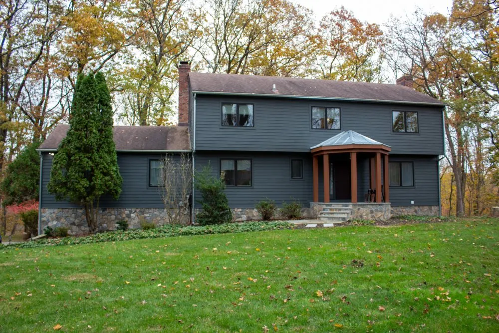 Slide of Burr Roofing, Siding, & Windows