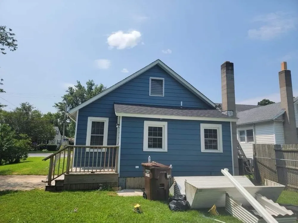 Licensed roof repair experts serving veinna, VA - Burts Boys Property Maintenance