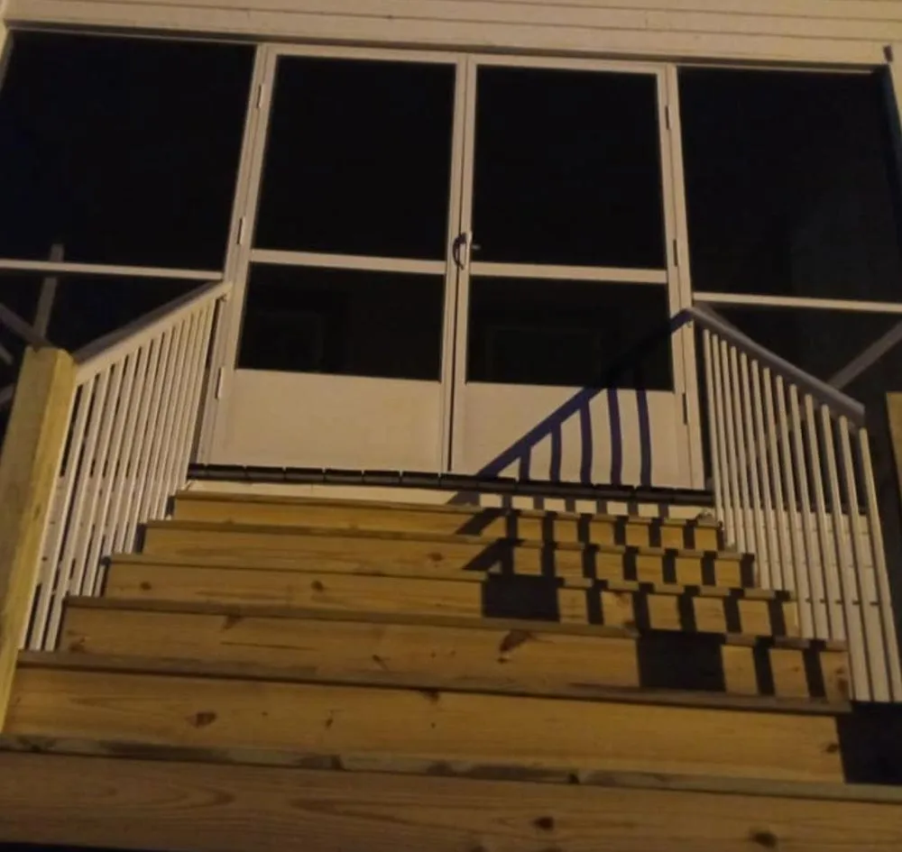 Slide of Busybee construction & outdoor Aesthetics