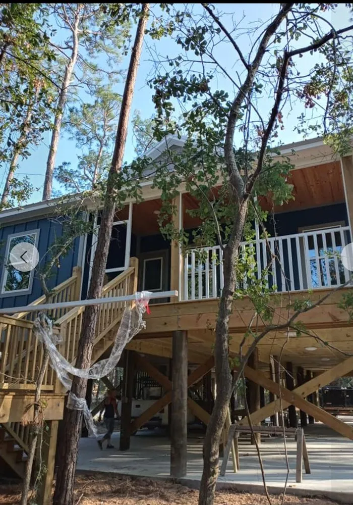 Slide of Busybee construction & outdoor Aesthetics