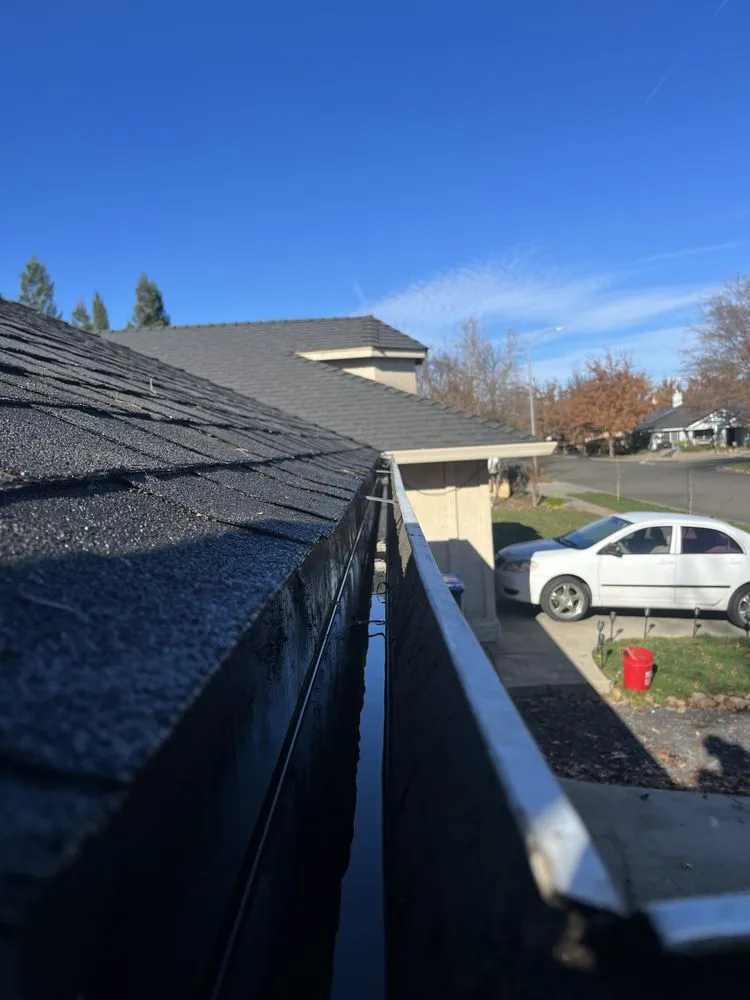 Slide of Butte Gutter Cleaning