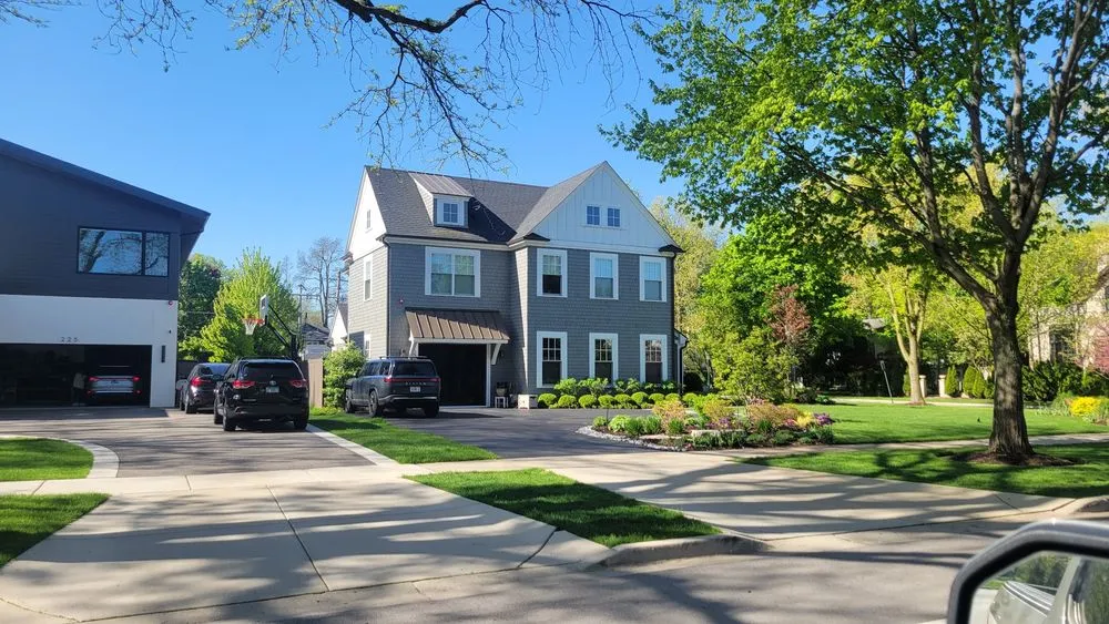 Slide of Buzz Home Pros