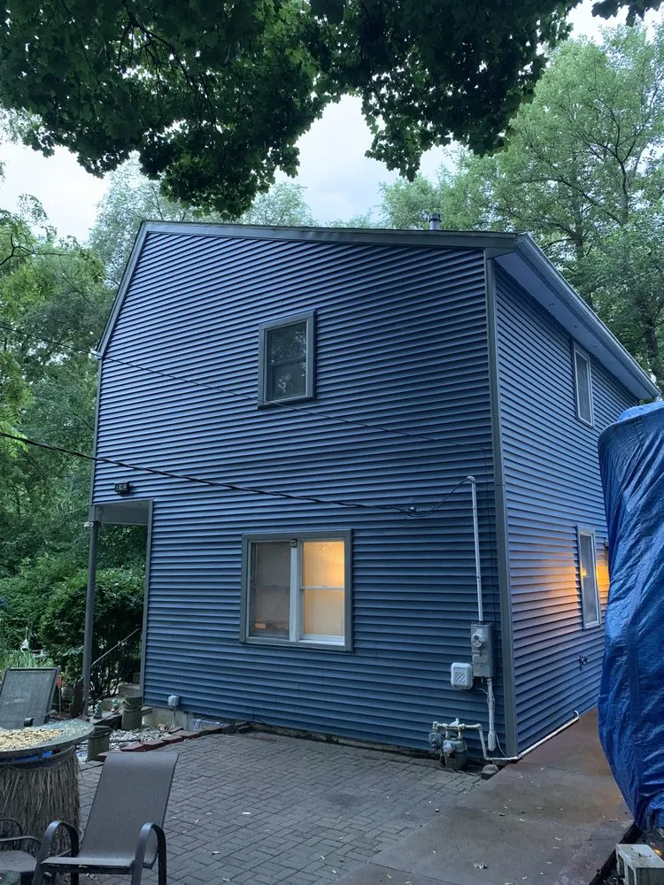 Slide of Buzz Home Pros