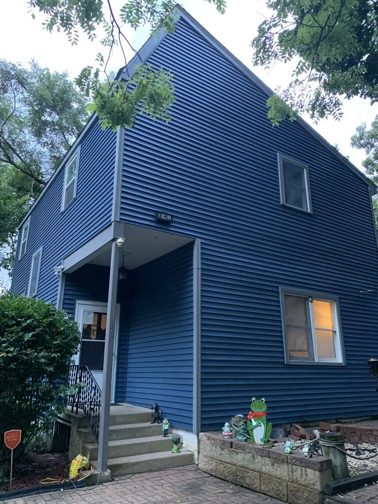 Slide of Buzz Home Pros