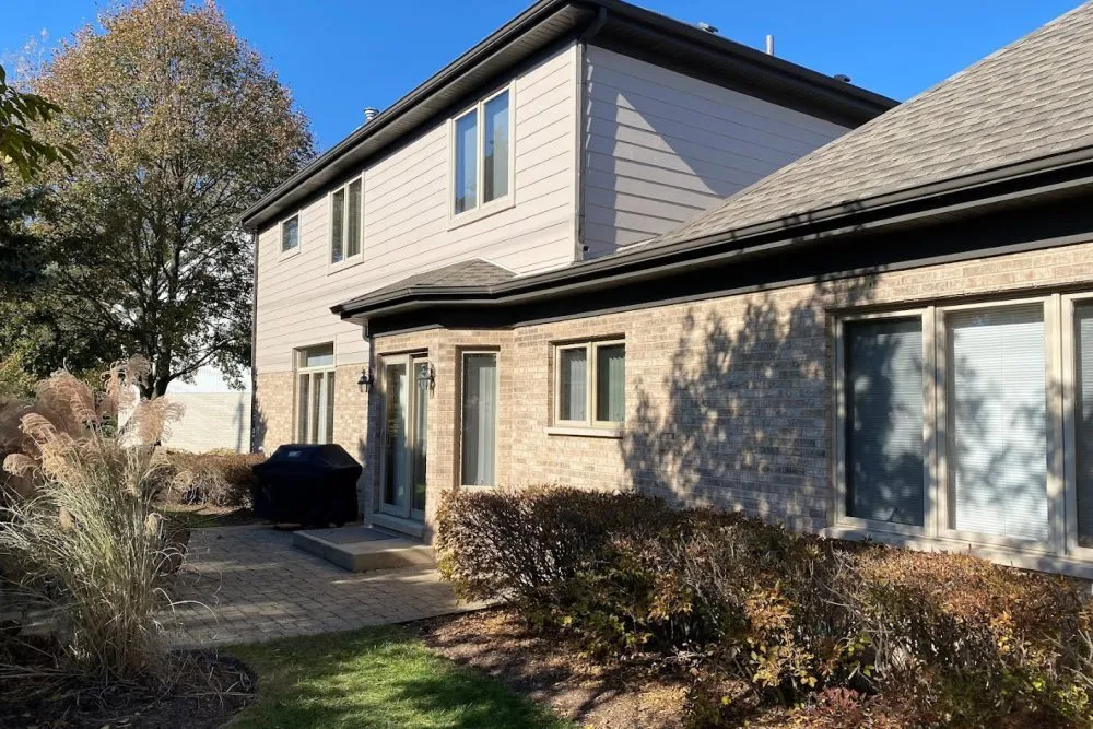 Slide of Buzz Home Pros