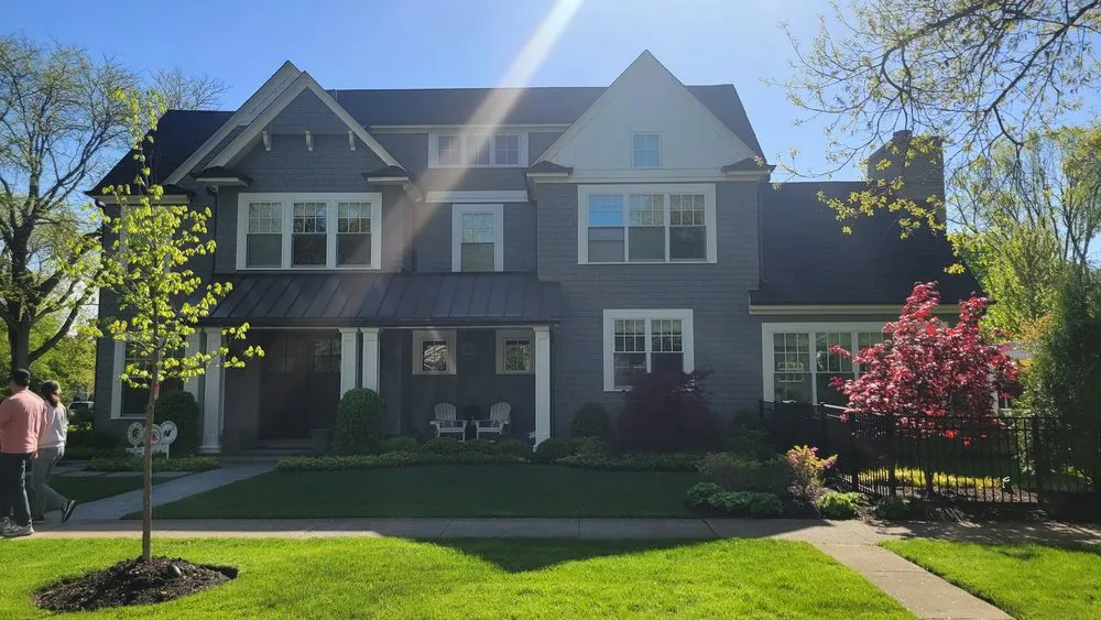 Slide of Buzz Home Pros